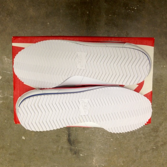 WMNS NIKE CLASSIC CORTEZ LEATHER WHITE RED BLUE - Picture 5 of 8